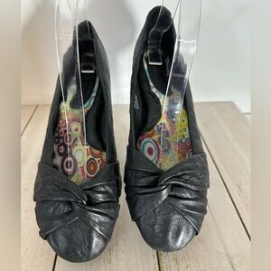 Women’s Born Lilly soft leather ballet flat shoes SZ 8.5 M